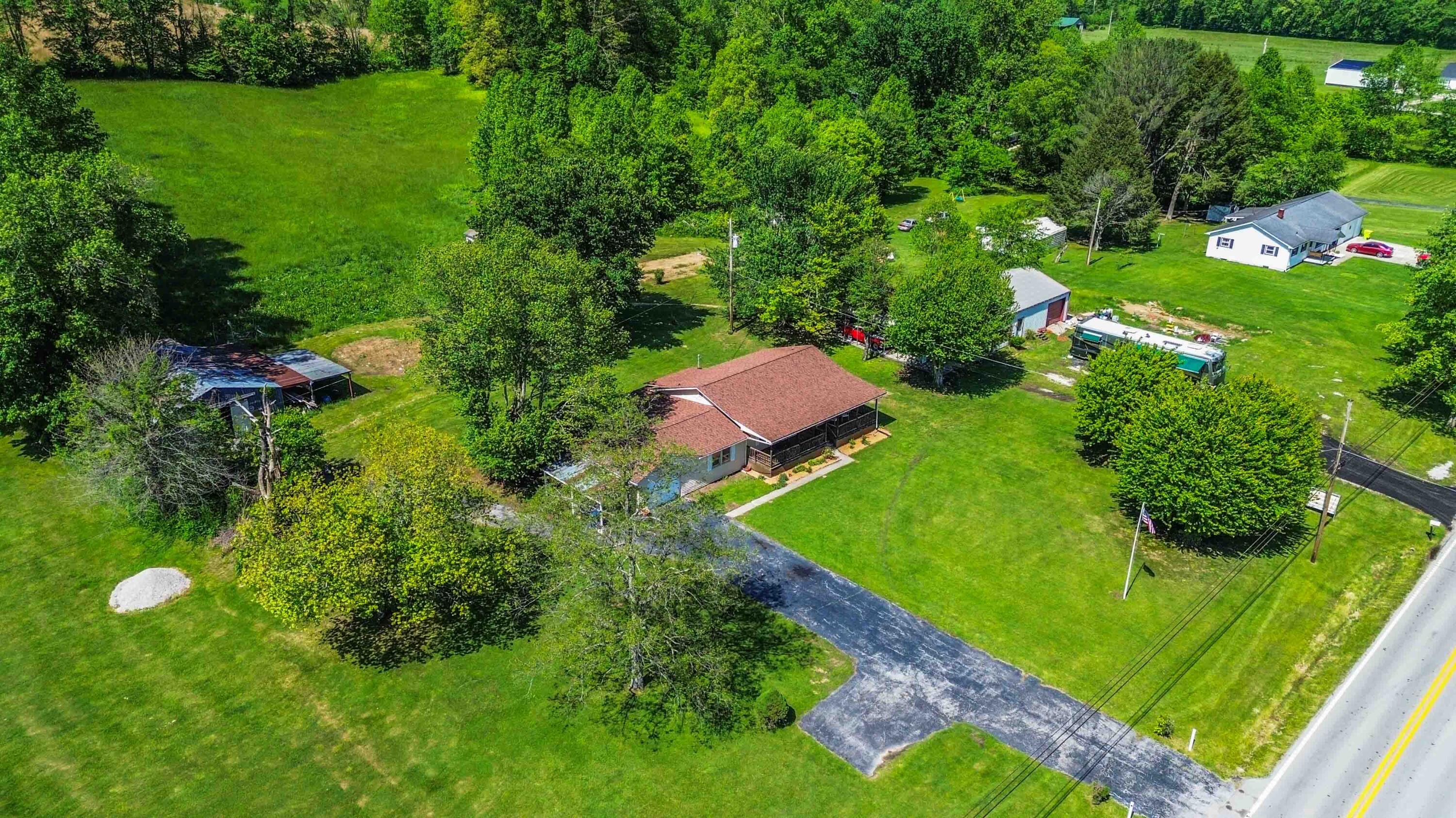 6362 East Laurel Road London, KY 40741 - Photo 51 of 54 053