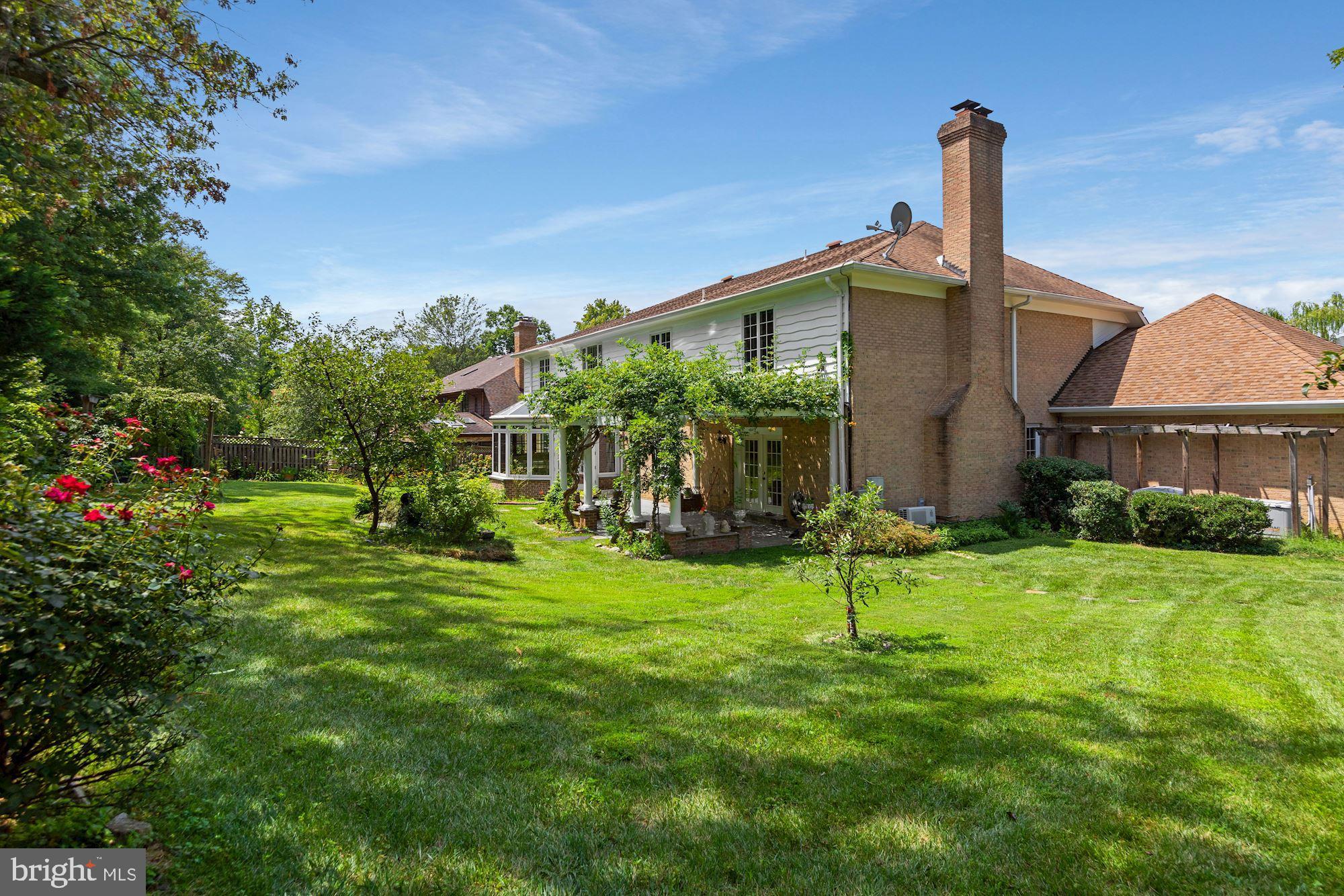 9809 Hall Road Potomac, MD 20854 - Photo 40 of 43 Gallery Image 40