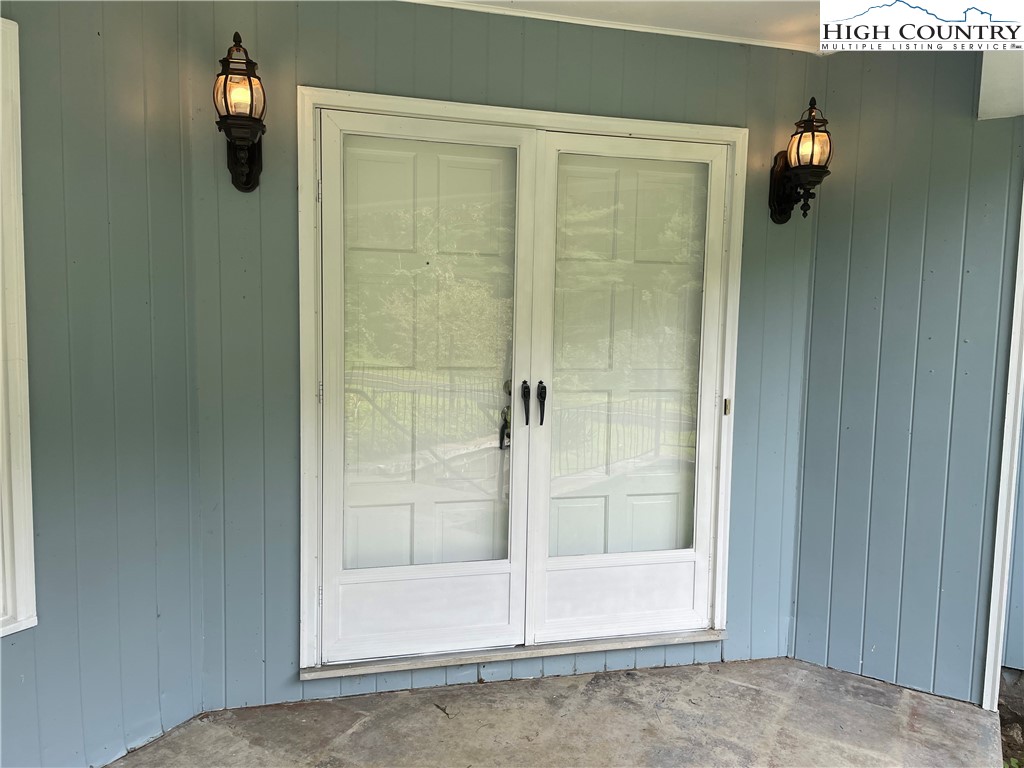 274 Bryan Davis Road Creston, NC 28615 - Photo 6 of 28