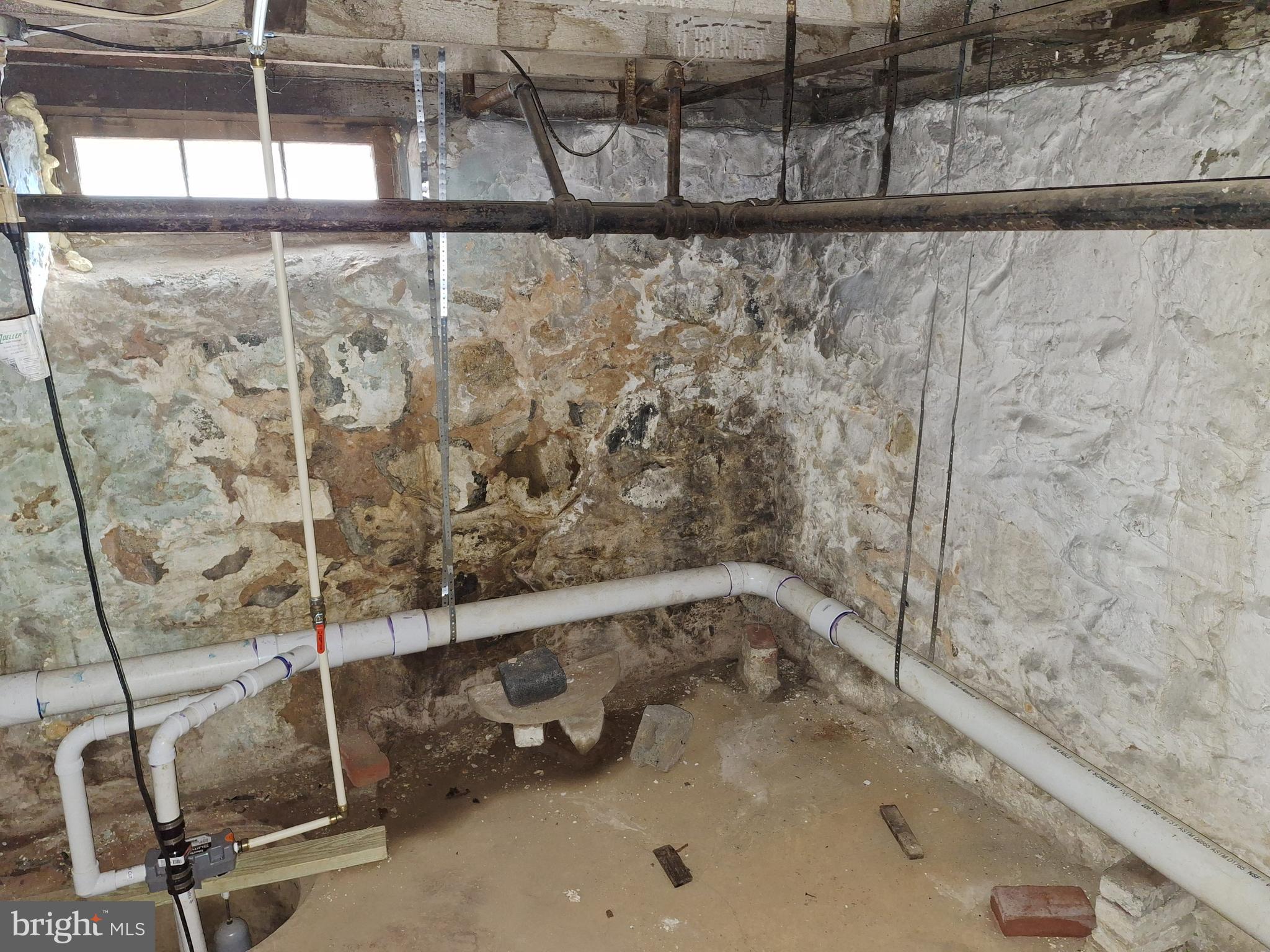 3803 Cedardale Road Baltimore, MD 21215 - Photo 47 of 56 a bathroom with a bathtub