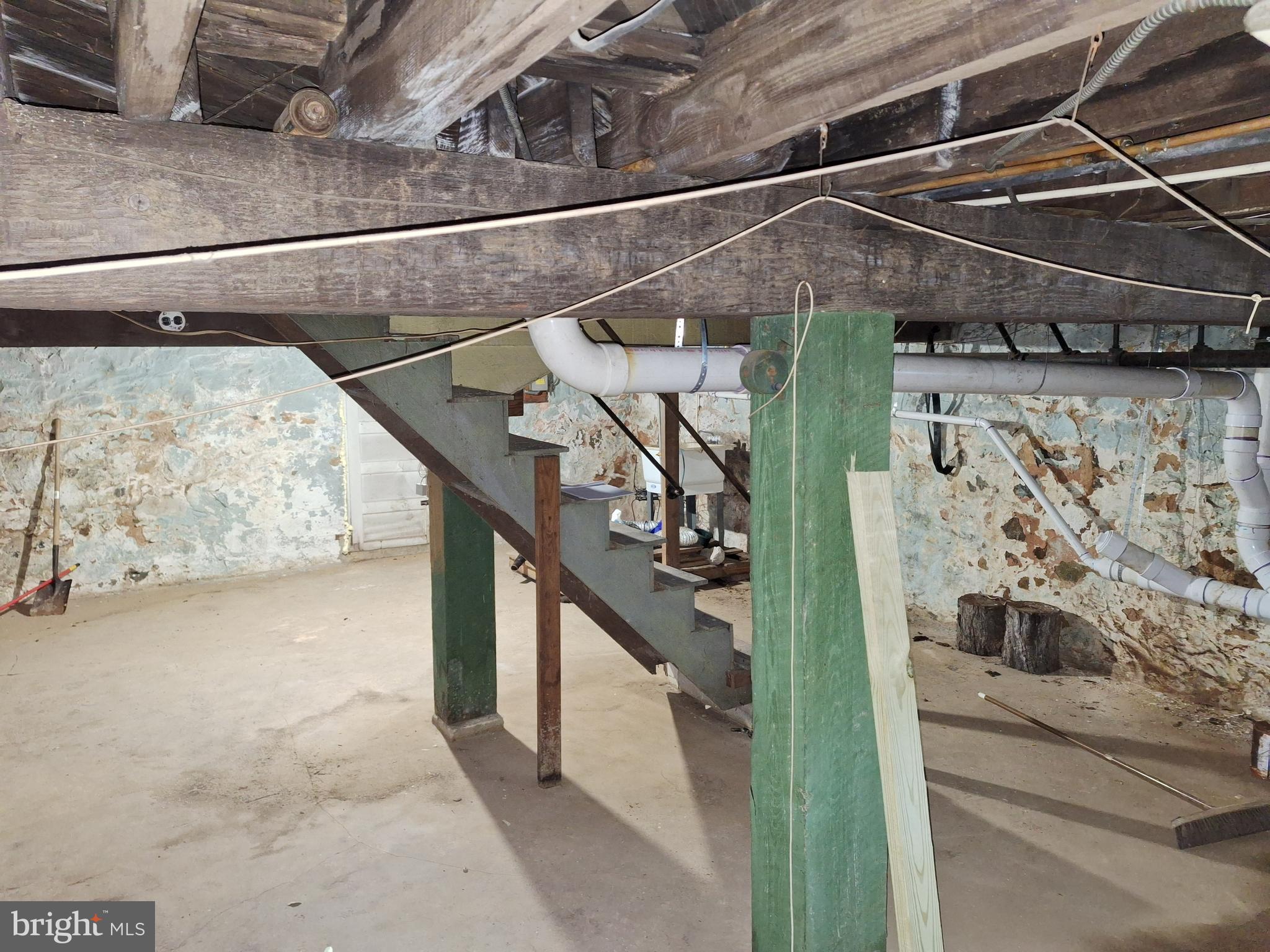 3803 Cedardale Road Baltimore, MD 21215 - Photo 49 of 56