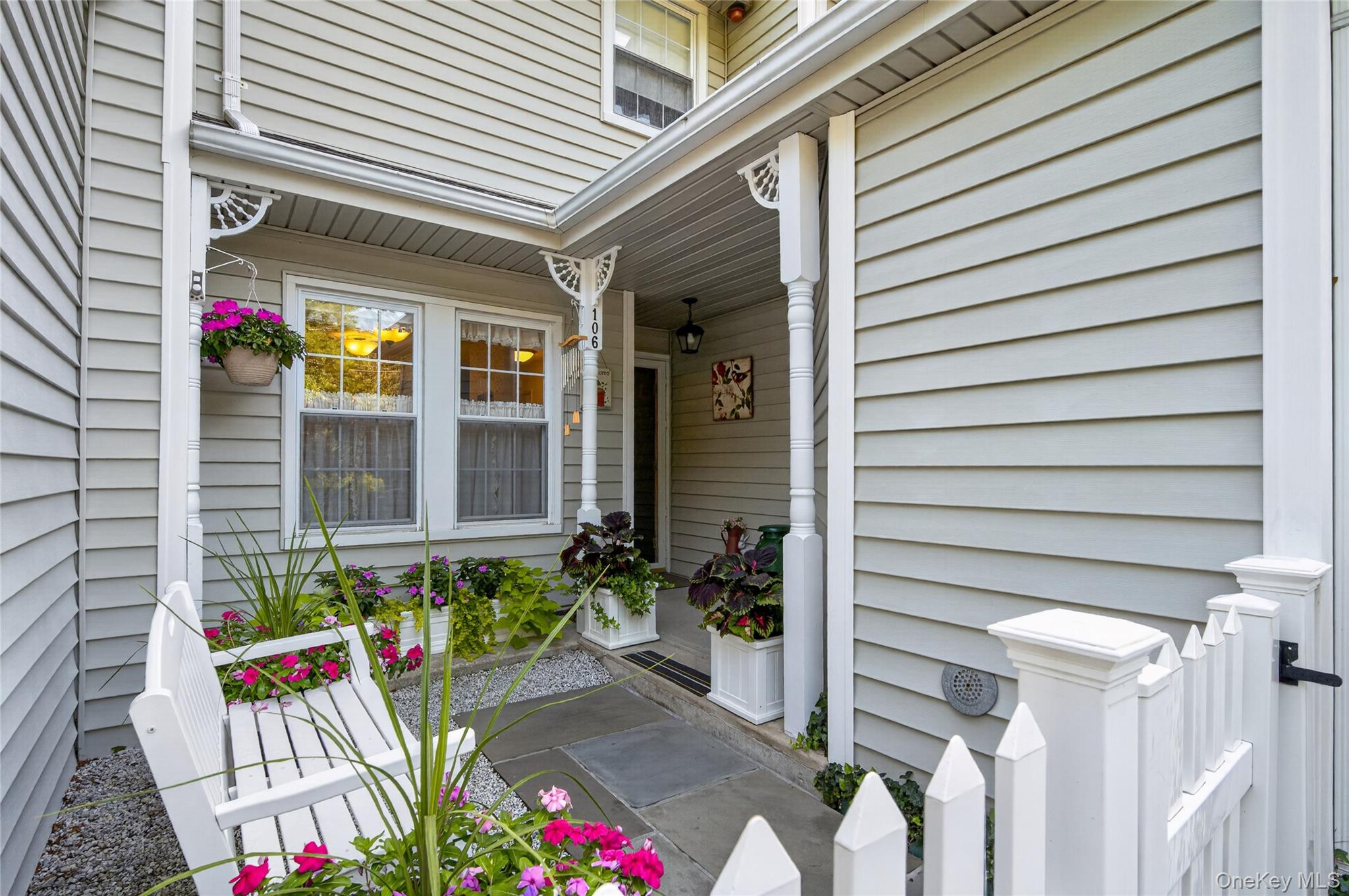 106 Spring Road Huntington, NY 11743 - Photo 3 of 23 Gallery Image 3