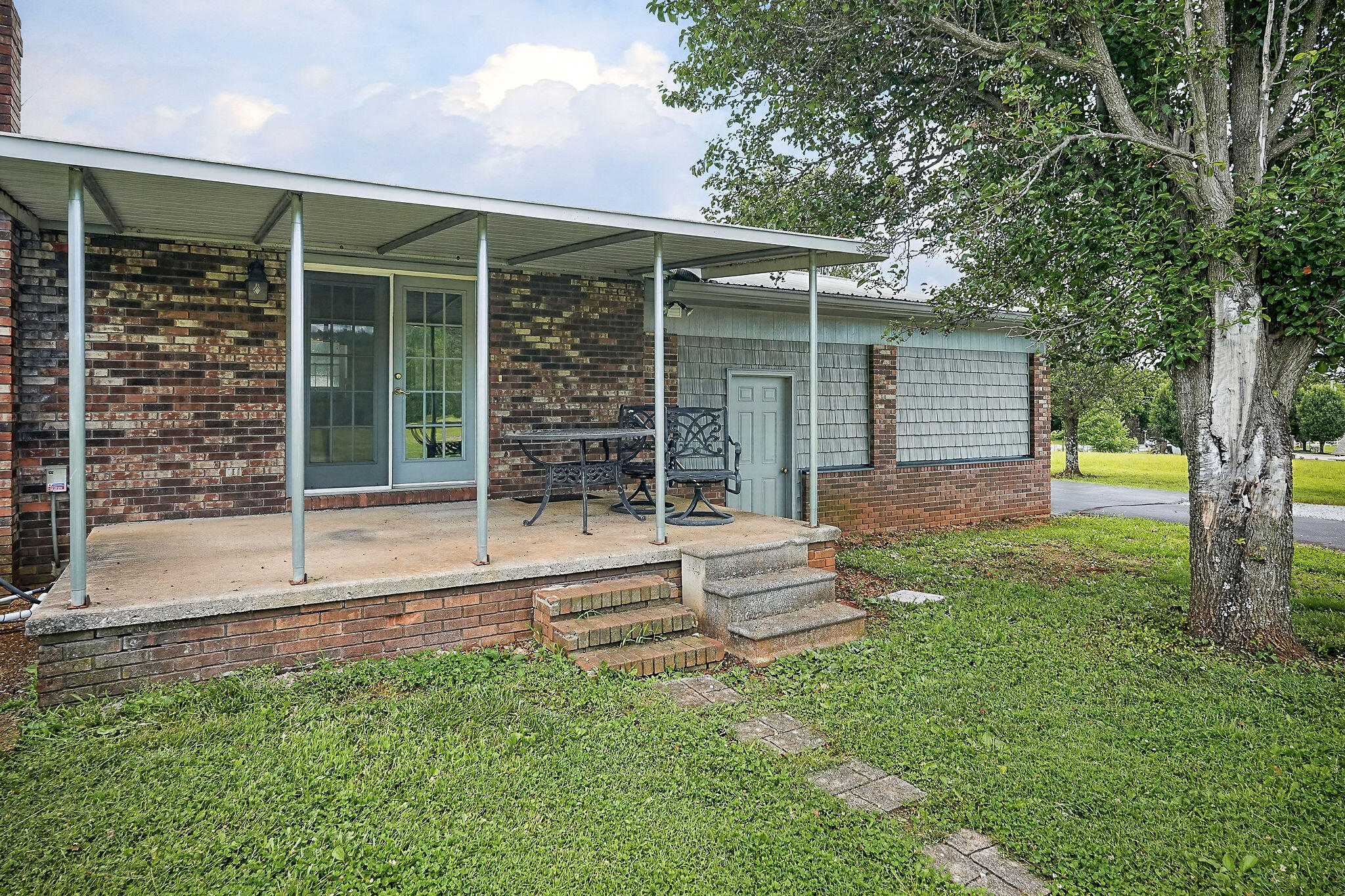 960 Country Club Road Sparta, TN 38583 - Photo 2 of 32 BLP03338
