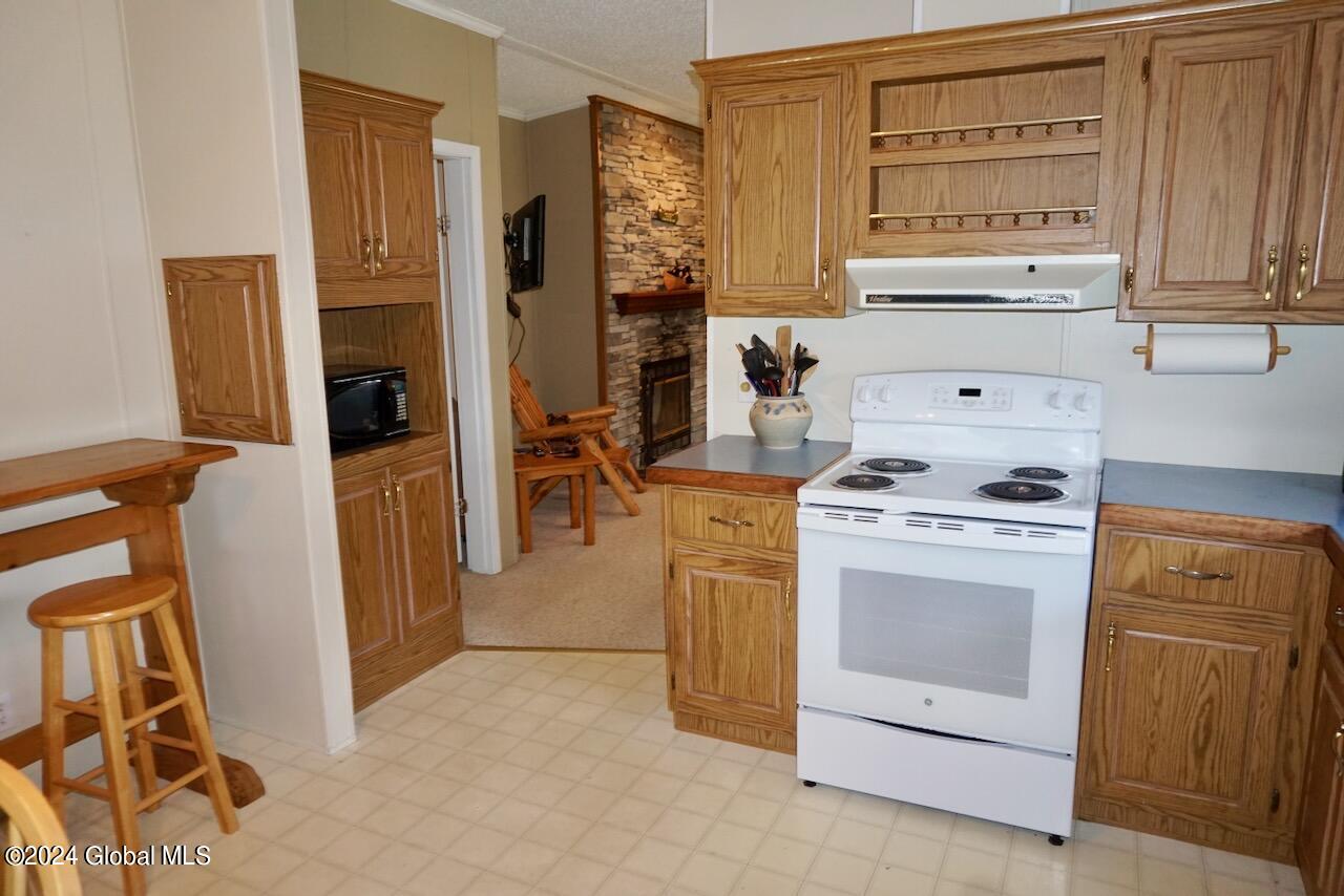 569 North Shore Road Edinburg, NY 12835 - Photo 6 of 35 DSC04348