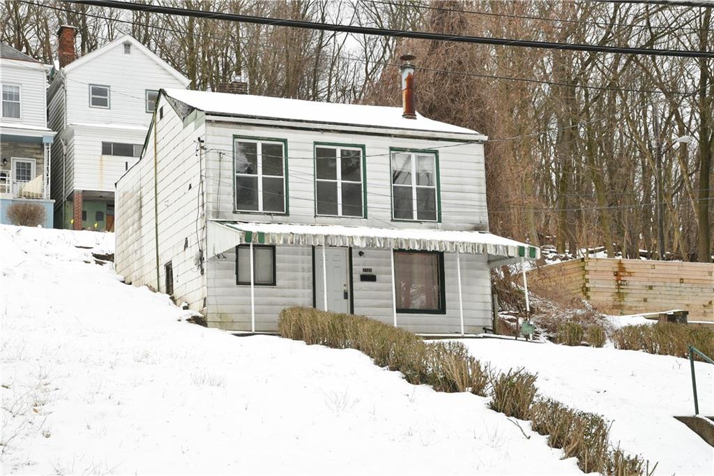 3320 Ridgway Street Pittsburgh, PA 15213 - Photo 2 of 23 Gallery Image 2