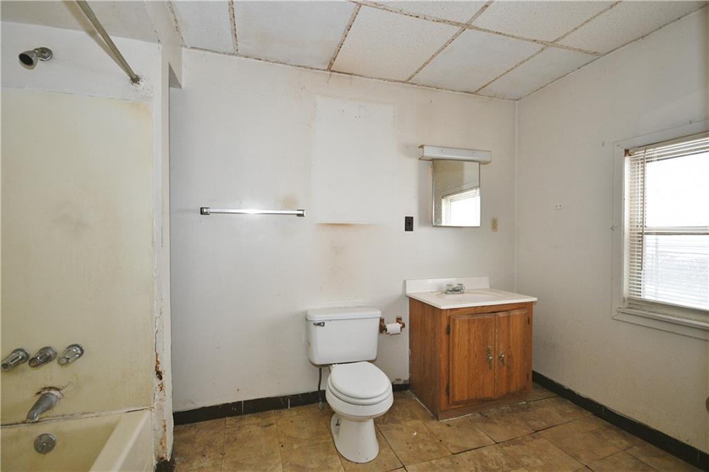 3320 Ridgway Street Pittsburgh, PA 15213 - Photo 21 of 23 Gallery Image 21