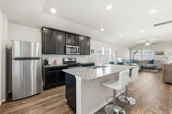 $2,100 | 805 Russet Rock Drive, Austin, TX 78748