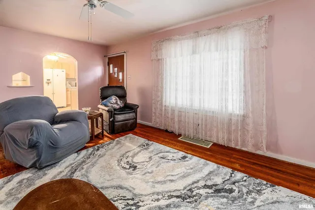 $69,900 | 2320 McCord Street, Murphysboro, IL 62966