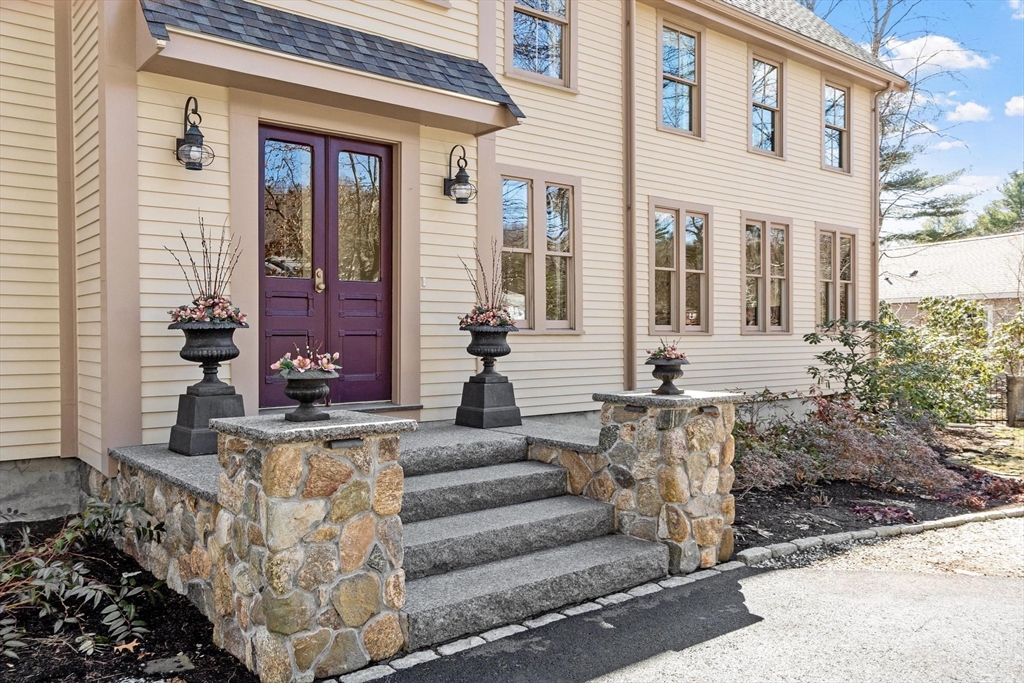 521 Barretts Mill Road Concord, MA 01742 - Photo 3 of 42
