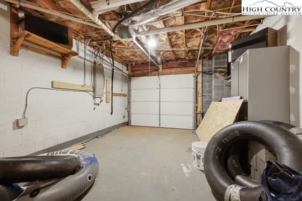 a view of a room with washer and dryer