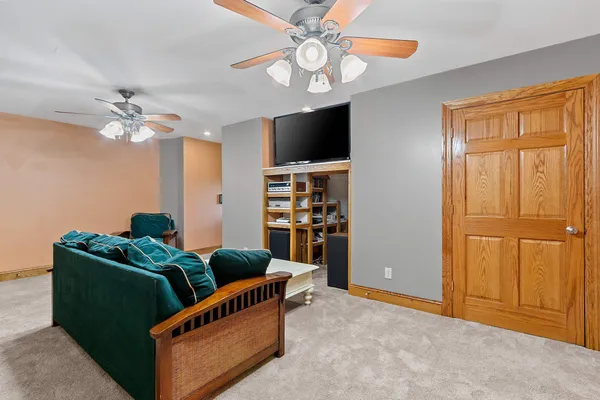 $1,100,000 | W8310 Meyer Lane, Crivitz, WI 54114