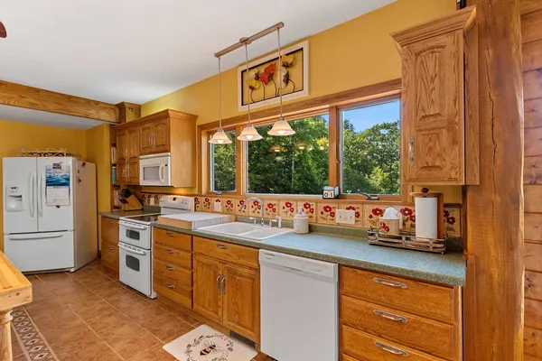 $1,100,000 | W8310 Meyer Lane, Crivitz, WI 54114