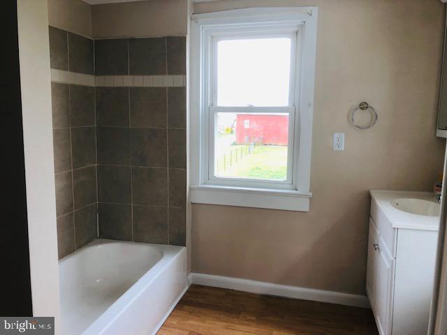 5108 Harney Road Taneytown, MD 21787 - Photo 35 of 68 Full Bath Upstairs