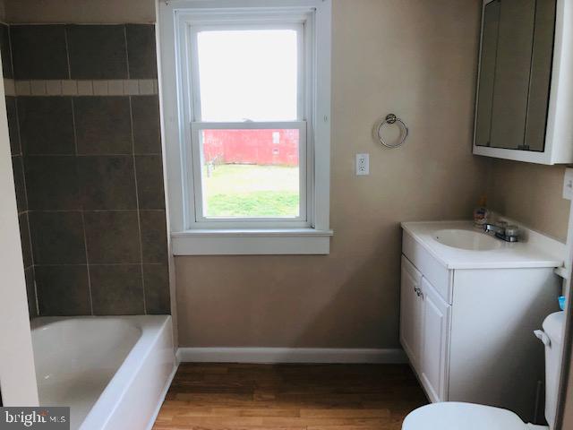 5108 Harney Road Taneytown, MD 21787 - Photo 38 of 68 Full bath upstairs