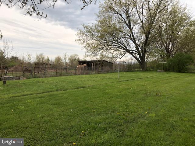 5108 Harney Road Taneytown, MD 21787 - Photo 58 of 68 Back yard