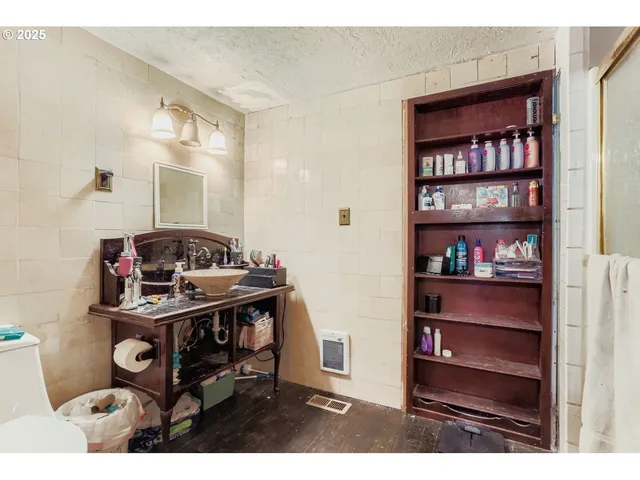 $450,000 | 845 Southwest Blaine Street, McMinnville, OR 97128