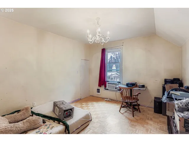 $450,000 | 845 Southwest Blaine Street, McMinnville, OR 97128