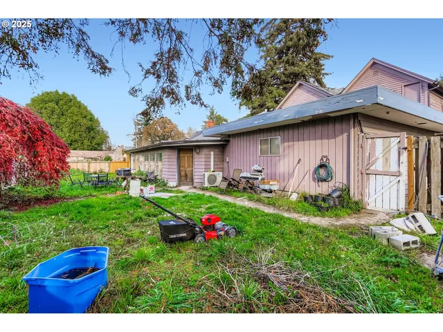 $450,000 | 845 Southwest Blaine Street, McMinnville, OR 97128