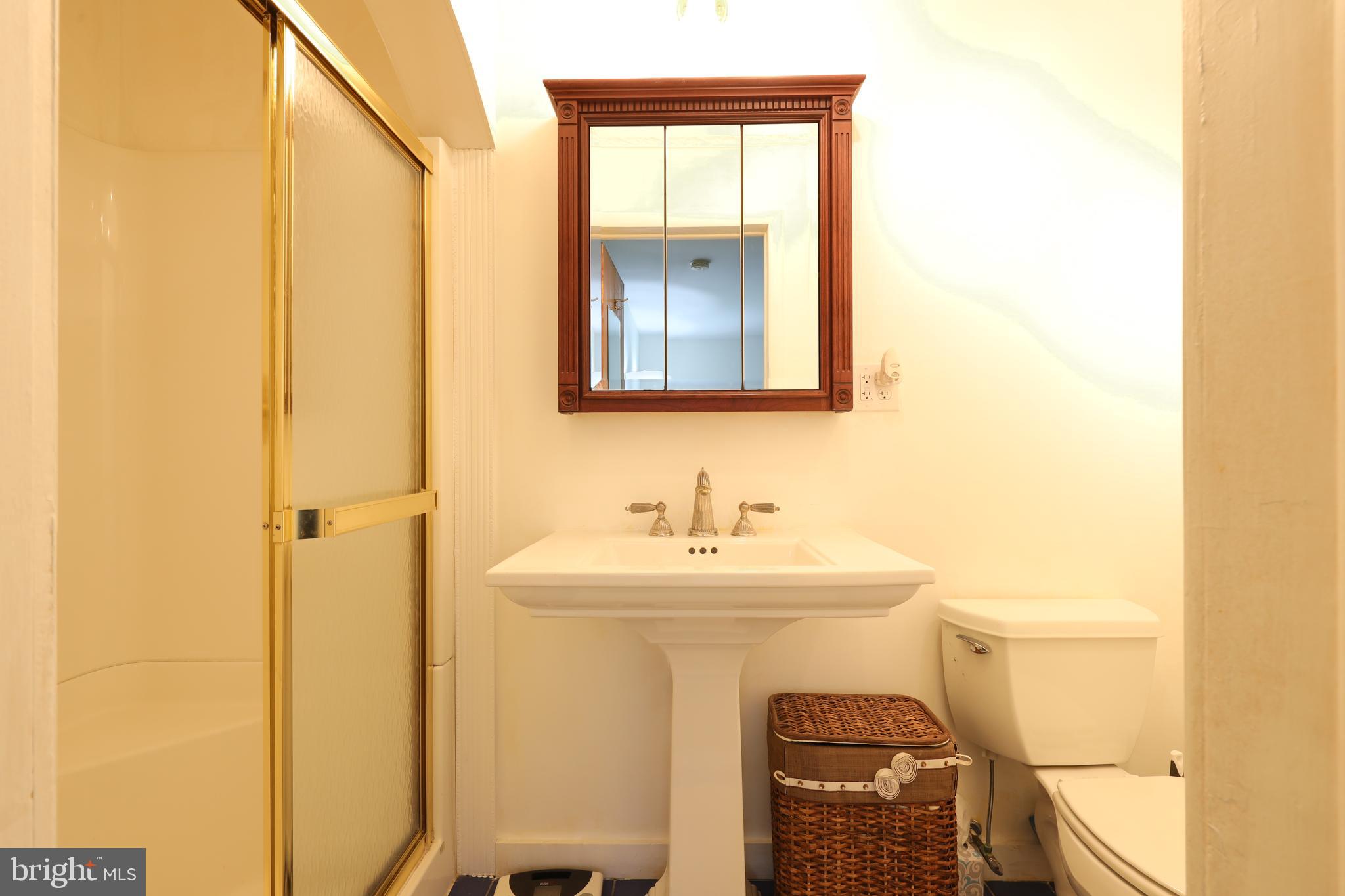 1212 Culvert Road Towson, MD 21286 - Photo 30 of 45 Second Bedroom En Suite Bath
