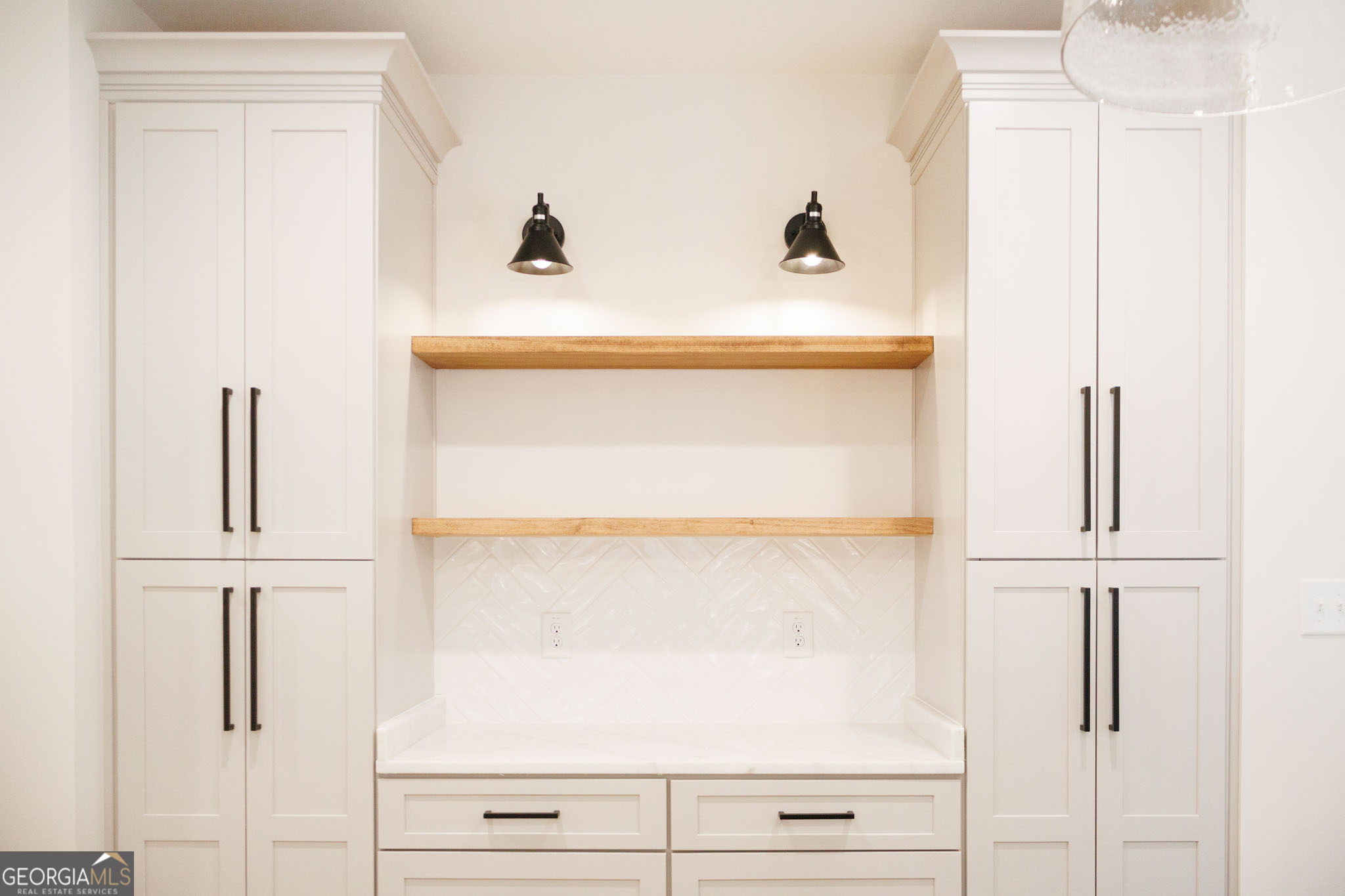 903 Massee Lane Perry, GA 31069 - Photo 15 of 26 a close view of closet