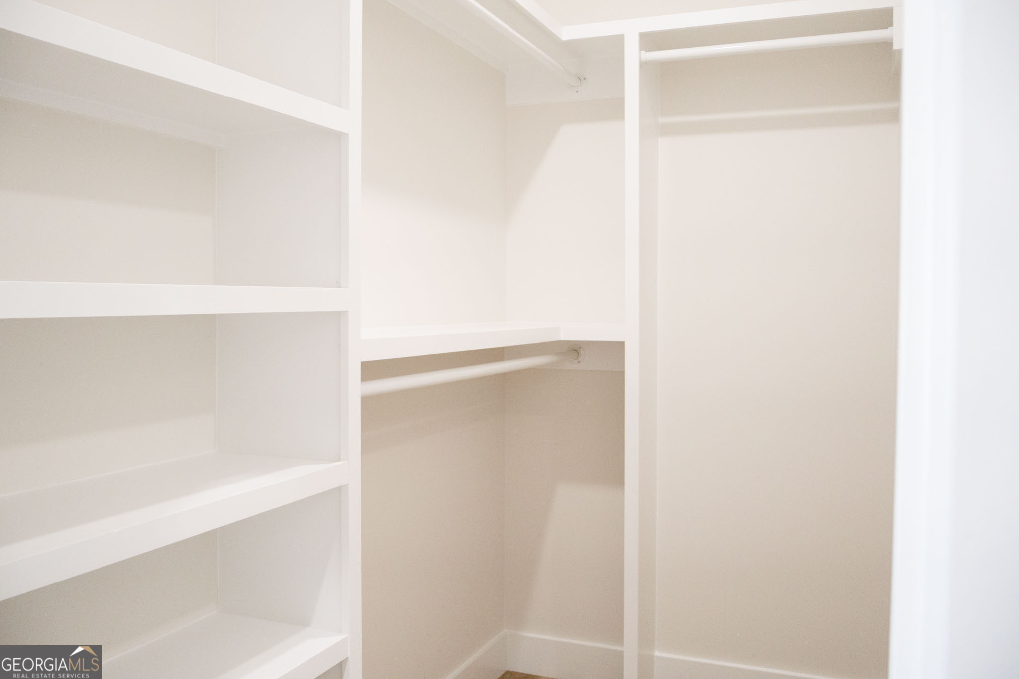 903 Massee Lane Perry, GA 31069 - Photo 26 of 26 a bathroom with a shower