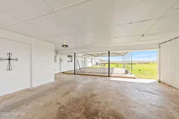 $299,000 | 1422 East Maple Avenue, Eunice, LA 70535