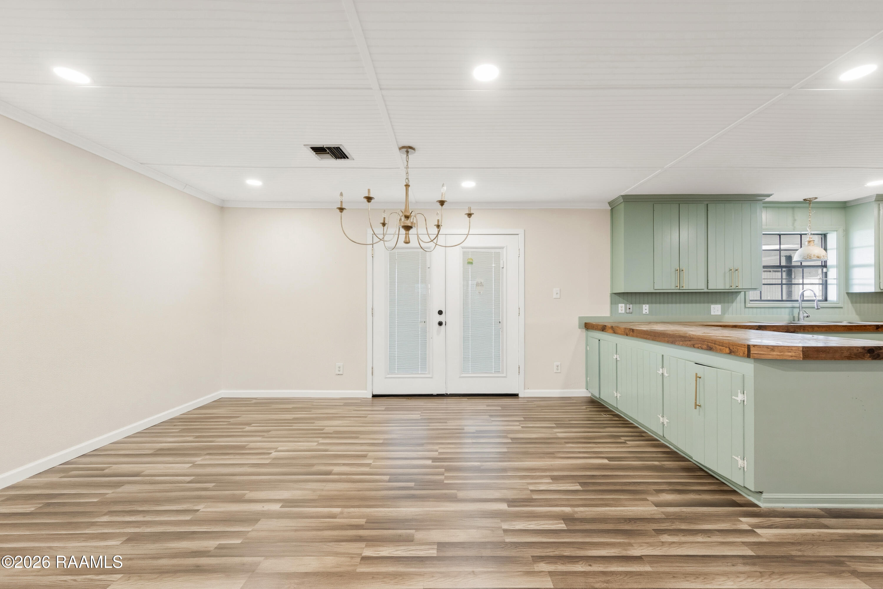 1422 East Maple Avenue Eunice, LA 70535 - Photo 6 of 26 1422EMaple-25