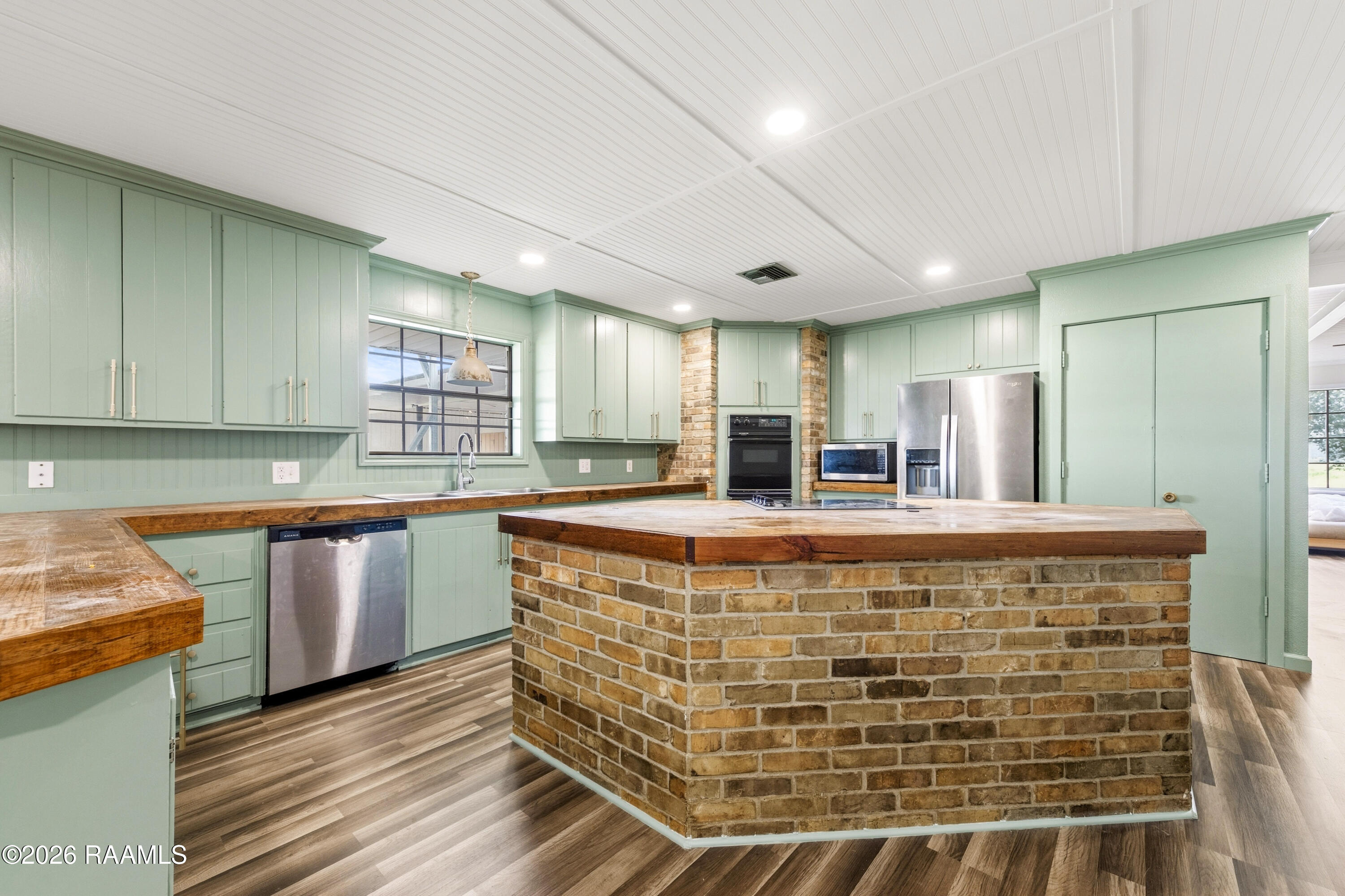 1422 East Maple Avenue Eunice, LA 70535 - Photo 7 of 26 1422EMaple-30