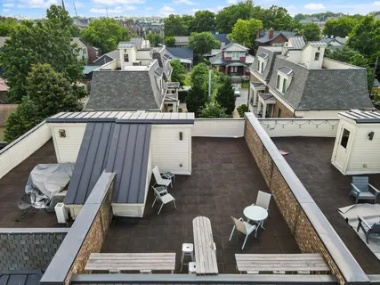 $1,100,000 | 1313 5th Avenue North, Nashville, TN 37208