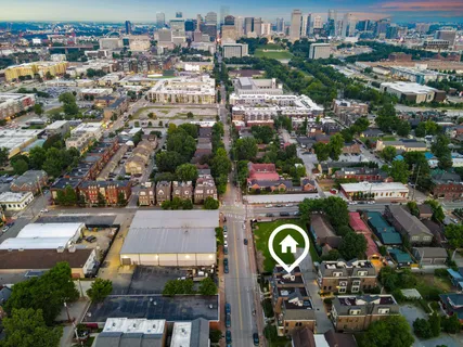 $1,100,000 | 1313 5th Avenue North, Nashville, TN 37208