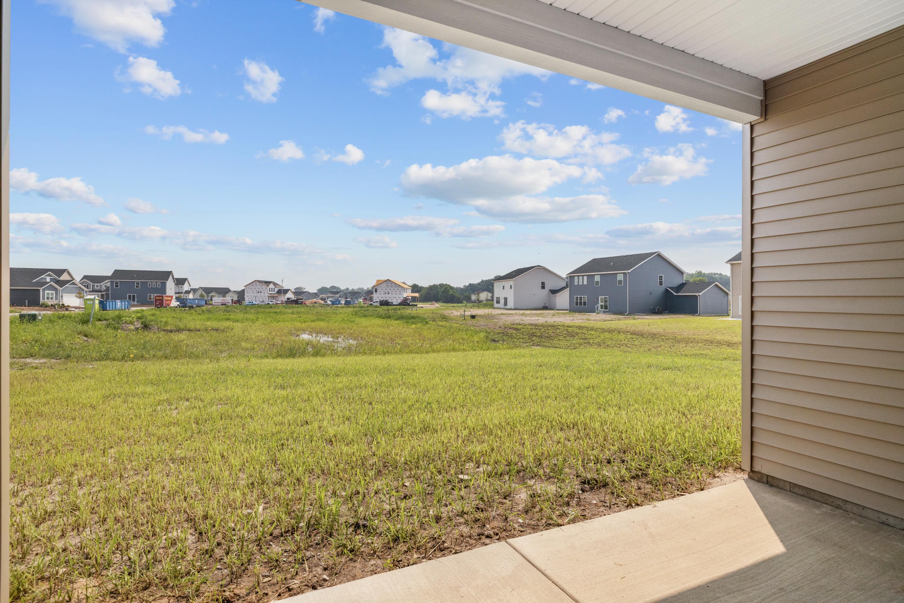 6821 Tucson Road Schererville, IN 46375 - Photo 11 of 24 a view of an ocean from a balcony
