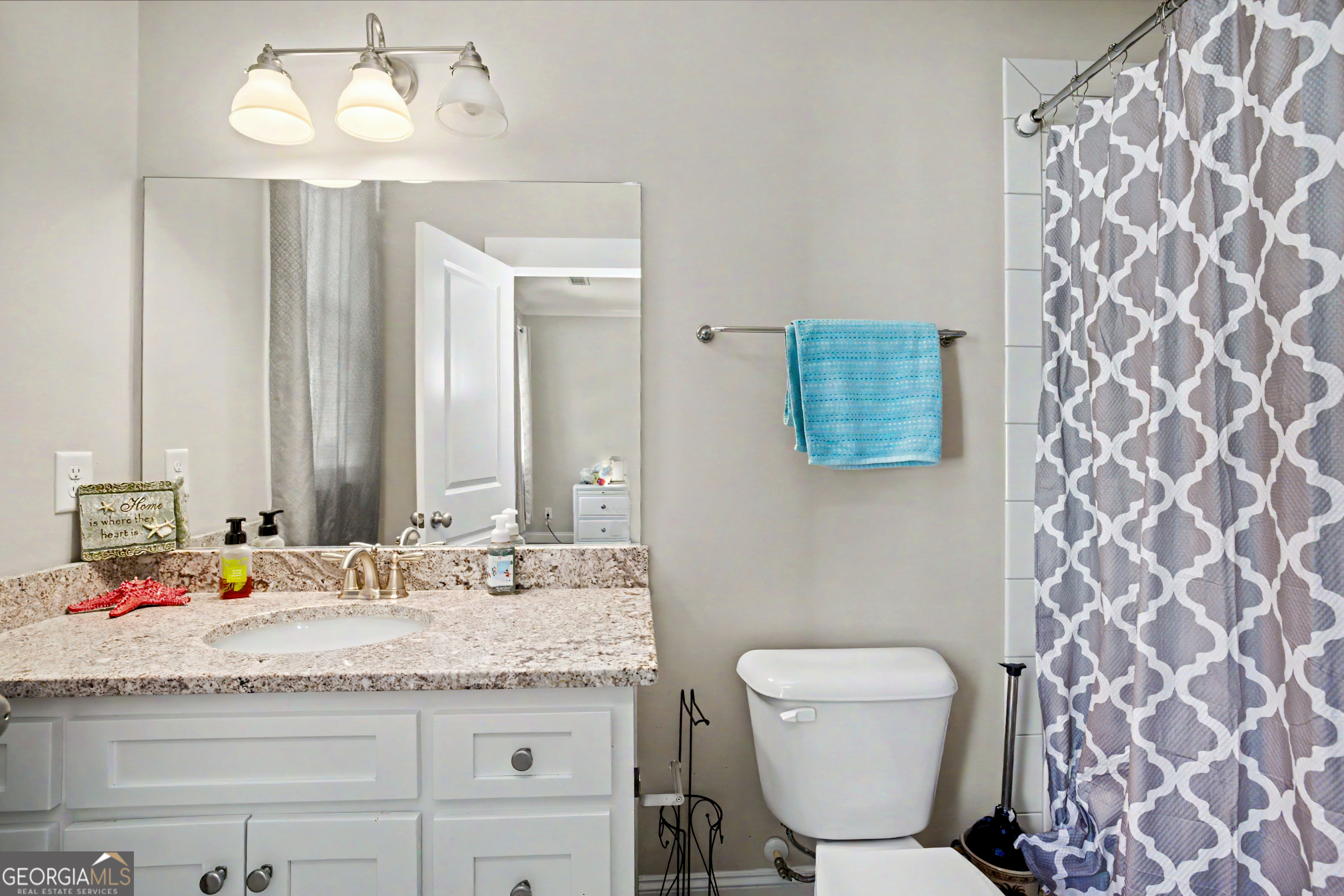 126 Raintree Court Newnan, GA 30265 - Photo 20 of 40