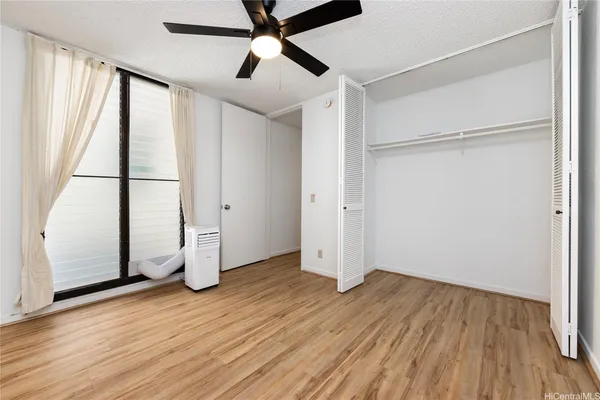 $3,350 | 1015 Aoloa Place, Unit 210, Kailua, HI 96734