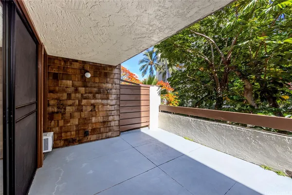 $3,350 | 1015 Aoloa Place, Unit 210, Kailua, HI 96734