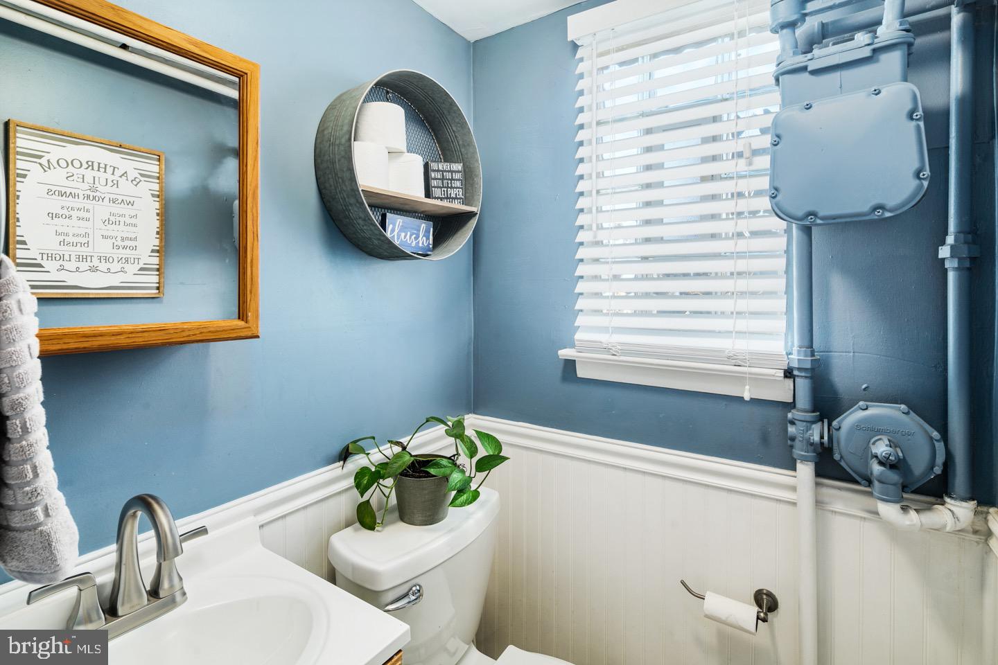 12057 Covert Road Philadelphia, PA 19154 - Photo 21 of 41 Basement Half Bath