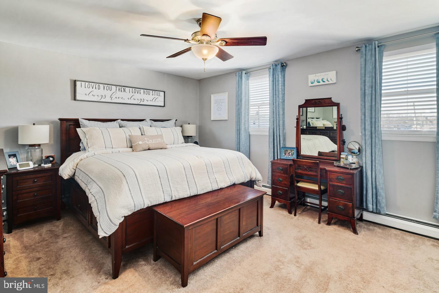 12057 Covert Road Philadelphia, PA 19154 - Photo 23 of 41 Primary Bedroom