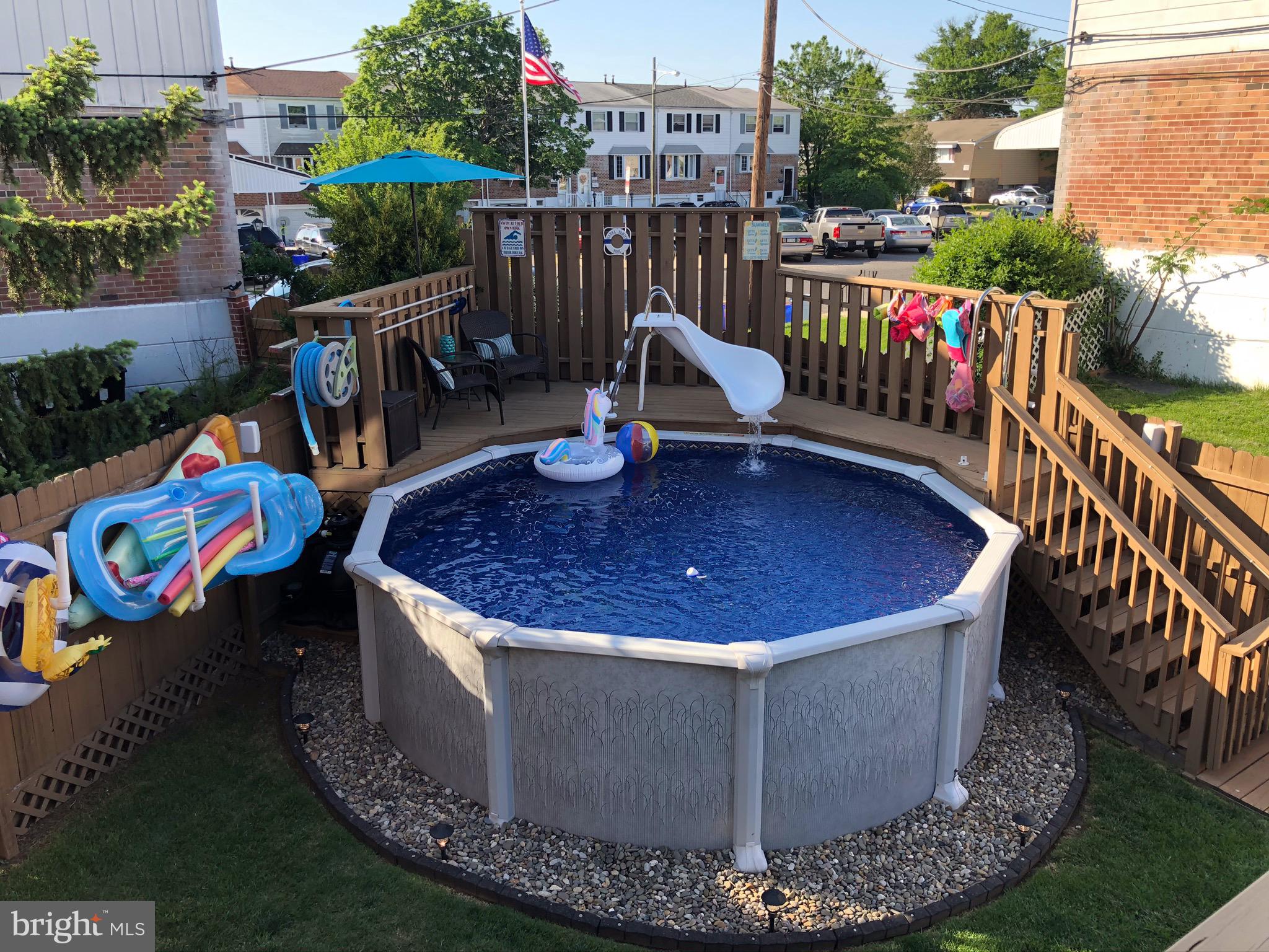 12057 Covert Road Philadelphia, PA 19154 - Photo 29 of 41 Summer Fun!