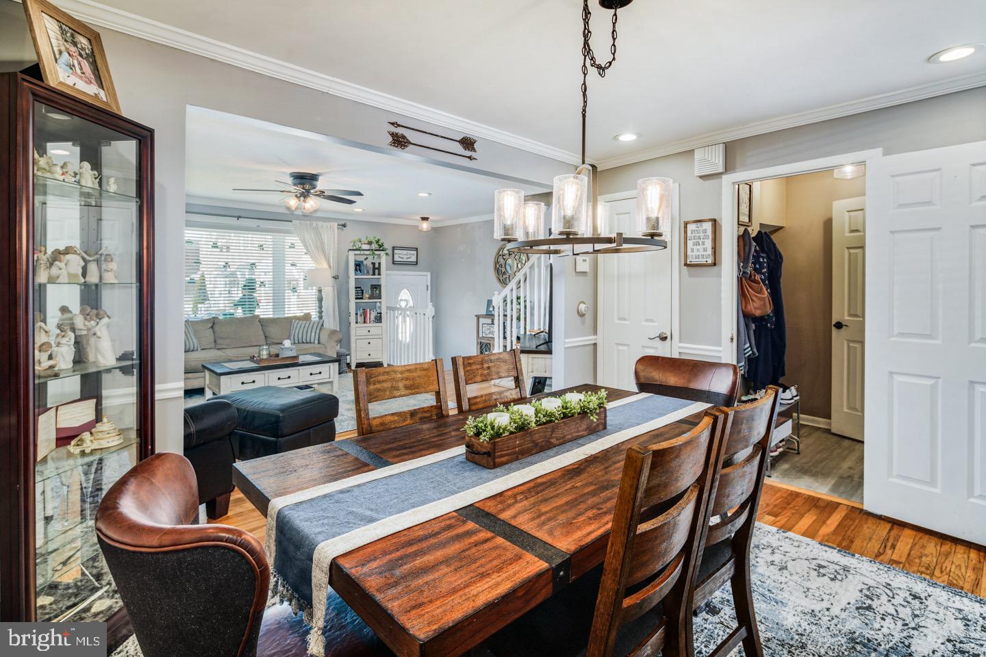 12057 Covert Road Philadelphia, PA 19154 - Photo 8 of 41 Gallery Image 8