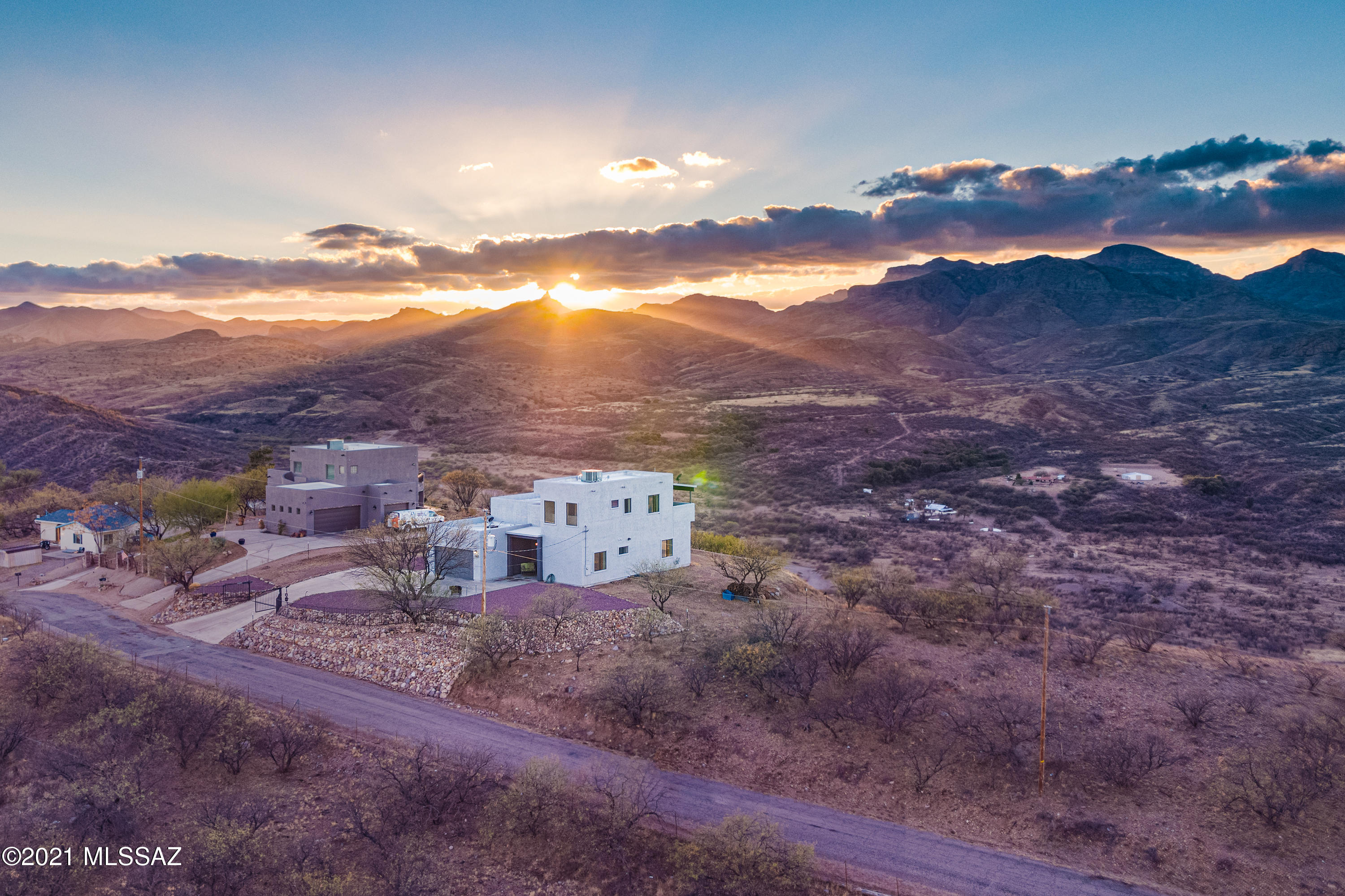 646 Camino Kansas Rio Rico, AZ 85648 - Photo 2 of 25