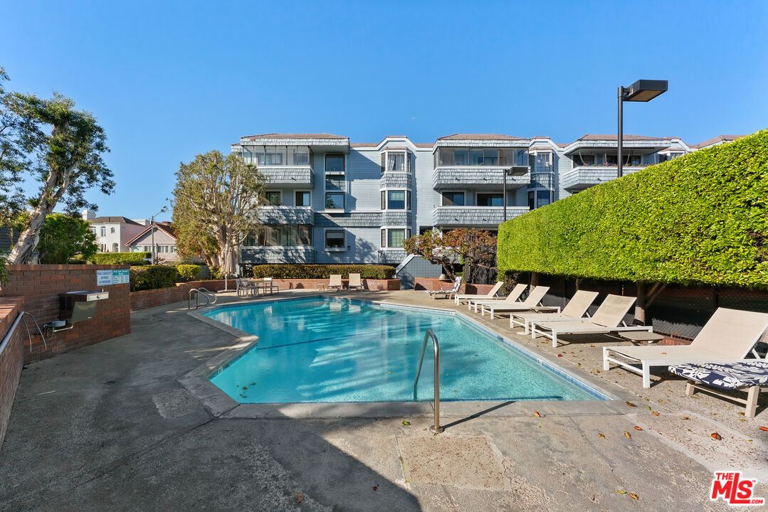 311 Bora Bora Way, Unit 315 Marina del Rey, CA 90292 - Photo 23 of 34 a view of a swimming pool with a patio