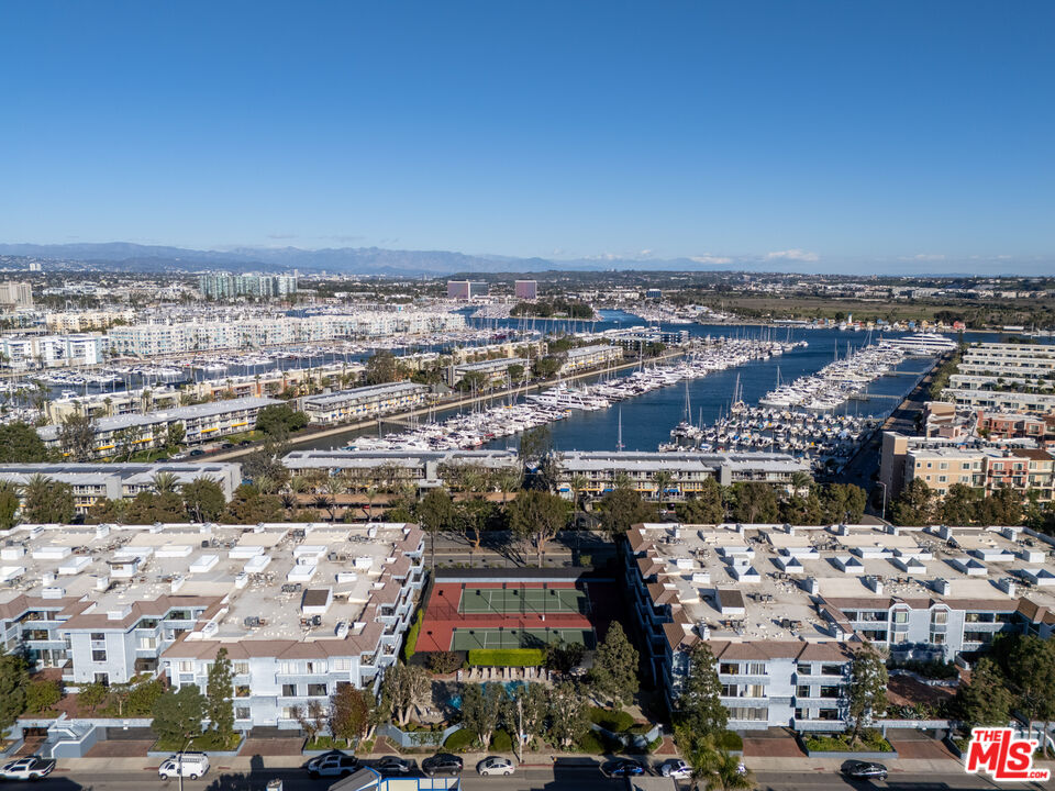 311 Bora Bora Way, Unit 315 Marina del Rey, CA 90292 - Photo 27 of 34 an aerial view of a city