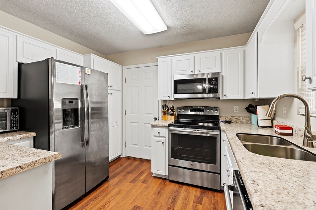 111 Cheekwood Road Greenwood, SC 29649 - Photo 8 of 22 Gallery Image 8