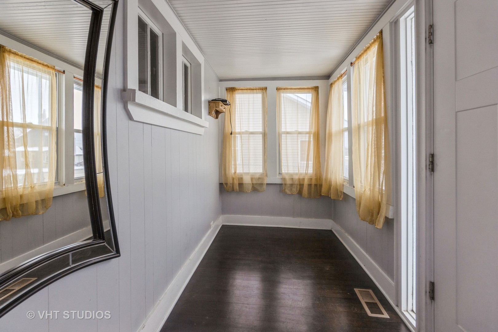 1124 Plainfield Road Joliet, IL 60435 - Photo 11 of 13 Gallery Image 11