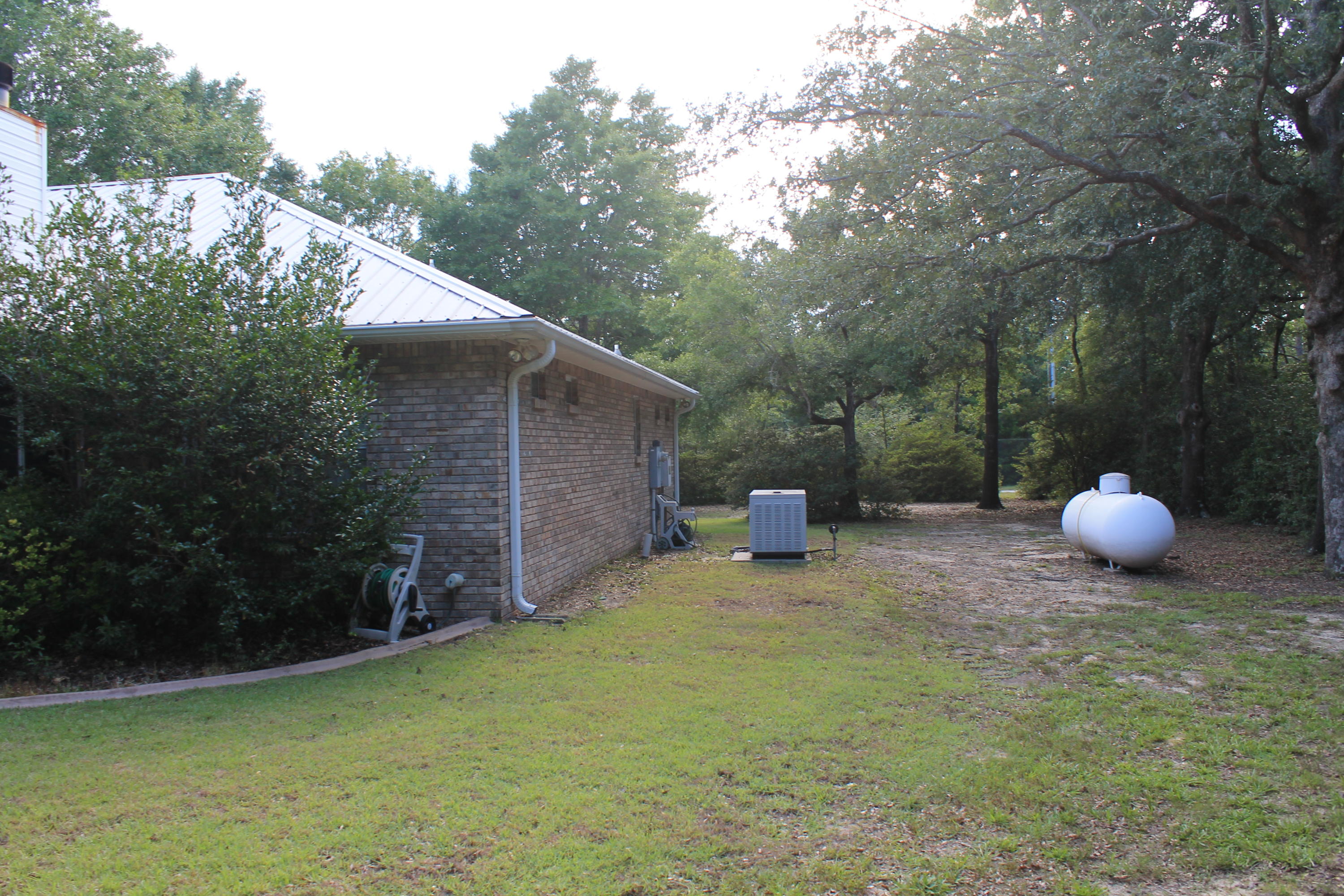 5876 Ward Ranch Road Crestview, FL 32536 - Photo 9 of 50 a view of a outdoor space with a patio