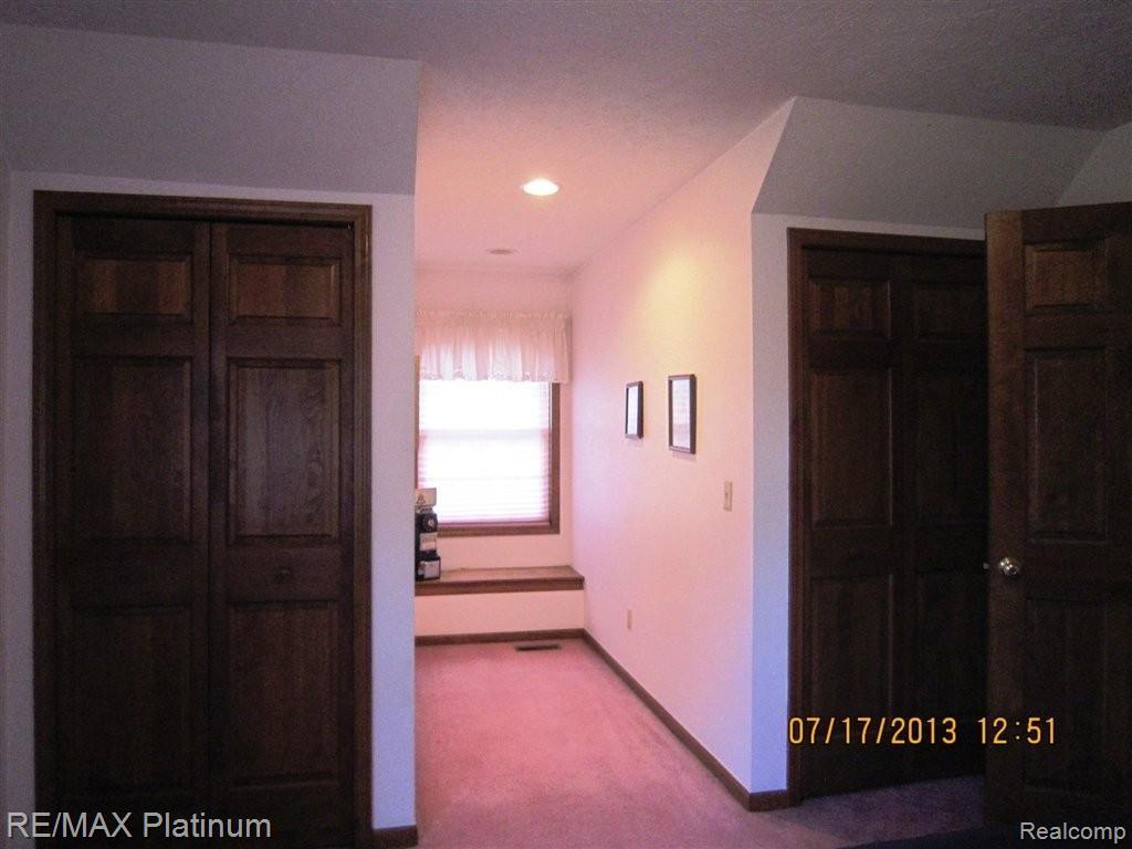 4203 North Latson Road Howell, MI 48855 - Photo 14 of 34 LATSON RD WINDOW SEAT