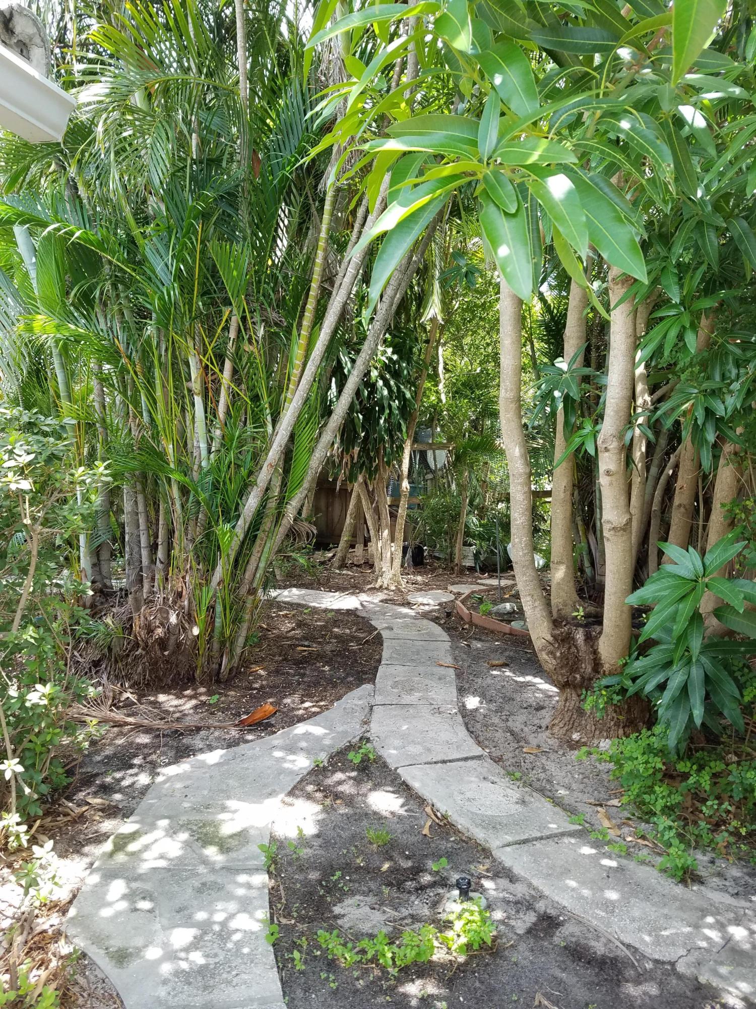 341 Northeast 24th Street Boca Raton, FL 33431 - Photo 10 of 72 20180806_123458
