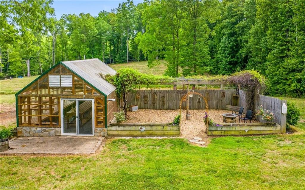 1448 Liberty Church Road Mocksville, NC 27028 - Photo 19 of 50 1448 Liberty Church Road 16x24 Greenhouse