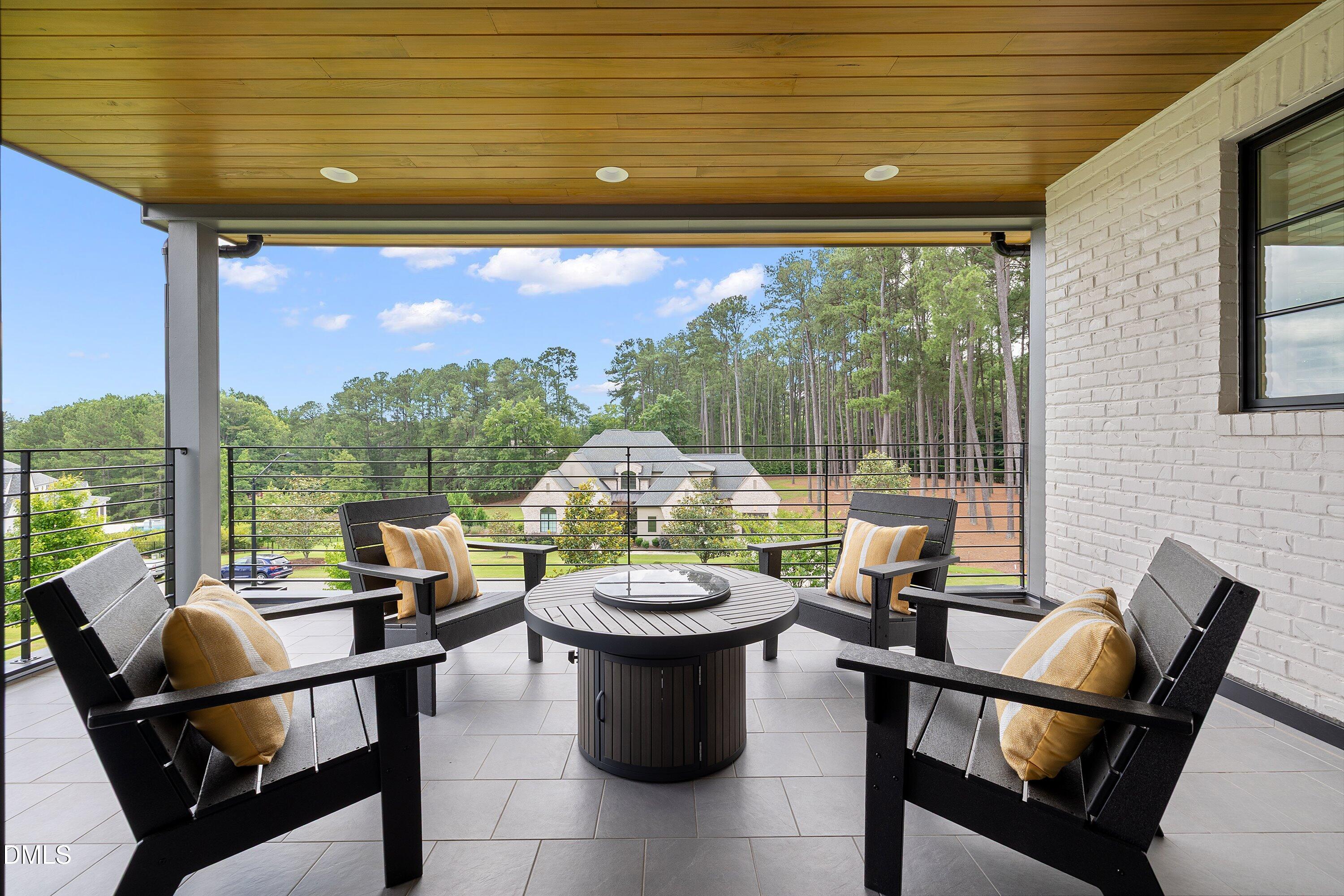 1640 Estate Valley Lane Raleigh, NC 27613 - Photo 27 of 46 098-1640 Estate Valley118 Temple_4966