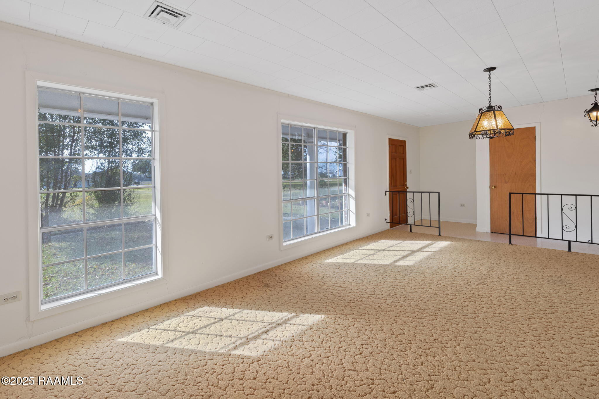 4250 Trailer Town Road Jennings, LA 70546 - Photo 4 of 17 5-web-or-mls-HC6A4076