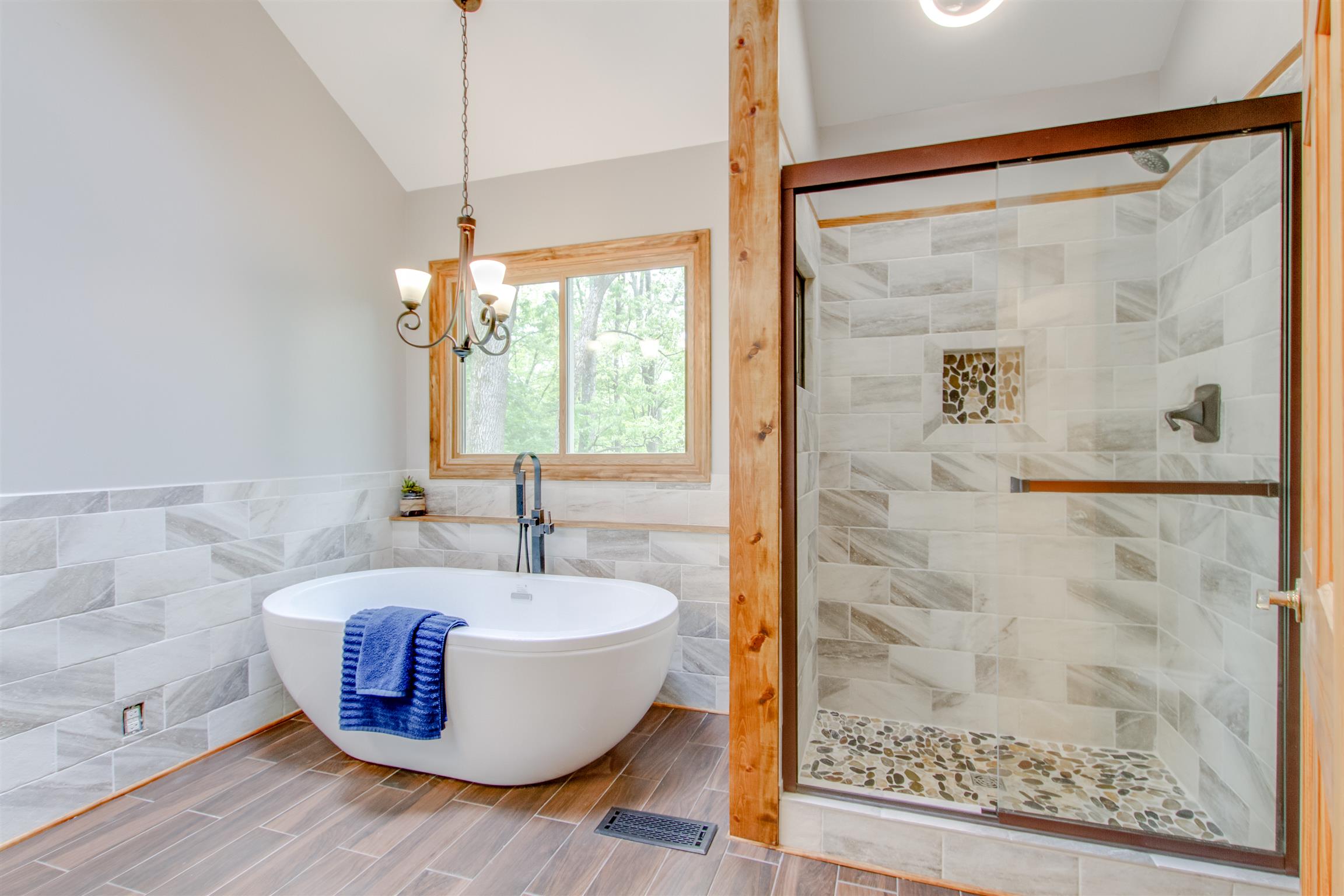 6353 Morton Road Greenbrier, TN 37073 - Photo 22 of 30 a bathroom with a bathtub and shower